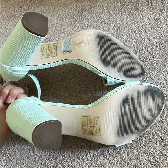 Mint vegan strap heels - Picture 5 of 6